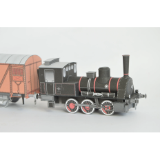 Paper model of the Orenstein & Koppel 2911/1908 steam locomotive with wagons