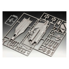 Revell 03948 Sukhoi Su‑27 Flanker modeļa komplekts 1/72 | Komplekts ar līmi un krāsām