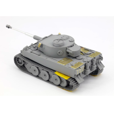 Border model 1:35 Tiger I Initial Production s.Pz.Abt. 502 Leningrad Region 1942/3 Winter (3 in 1)